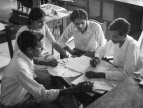1955 black and white photo of T. Rajarao, Rajni Varma, Manmohan Laloraya and Govindjee